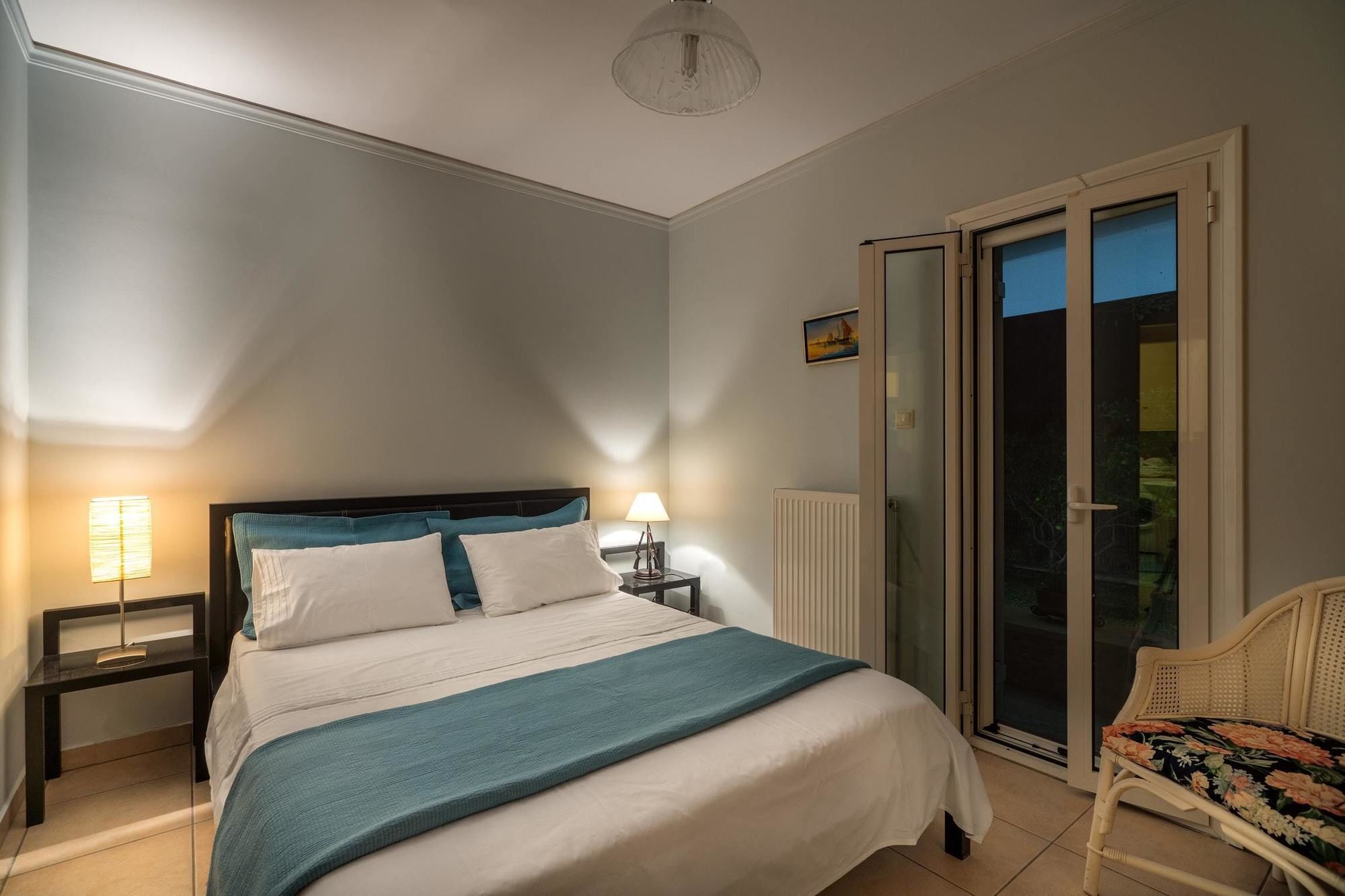 Maria'S Seaside Villa - House With 3 Rooms In Marathon, With Wonderful Eksteriør bilde